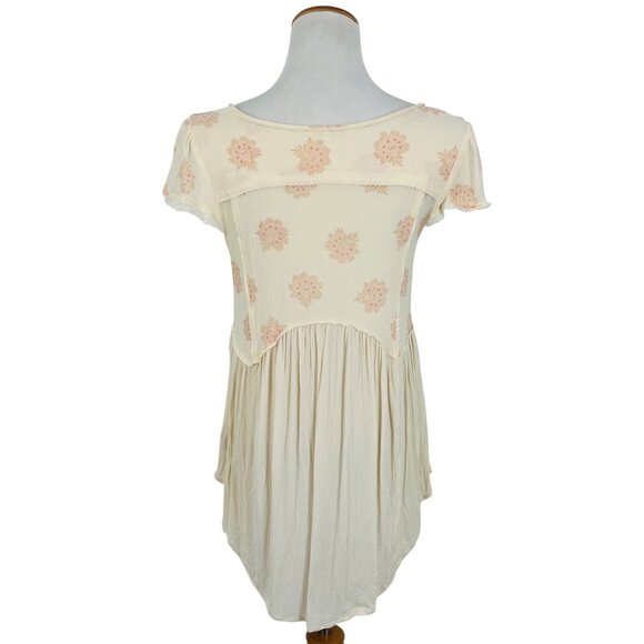 Free People Floral Dandelion & Delicate Lace Trim Asymmetrical Flowy Boho Top - Picture 7 of 13